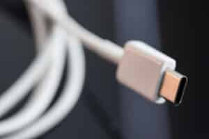 JAN23 10 Ways to Fix Powerbeats Pro Not Charging