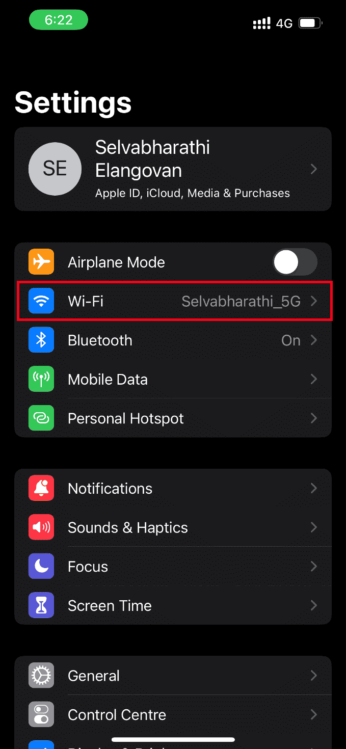 Tap WiFi. Fix An Error Occurred While Loading a Higher Quality Version of this Photo on iPhone