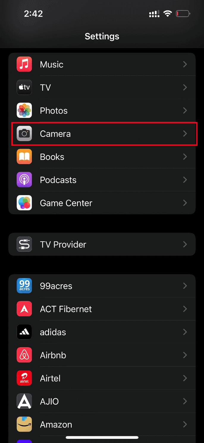 Tap Camera. Fix An Error Occurred While Loading a Higher Quality Version of this Photo on iPhone