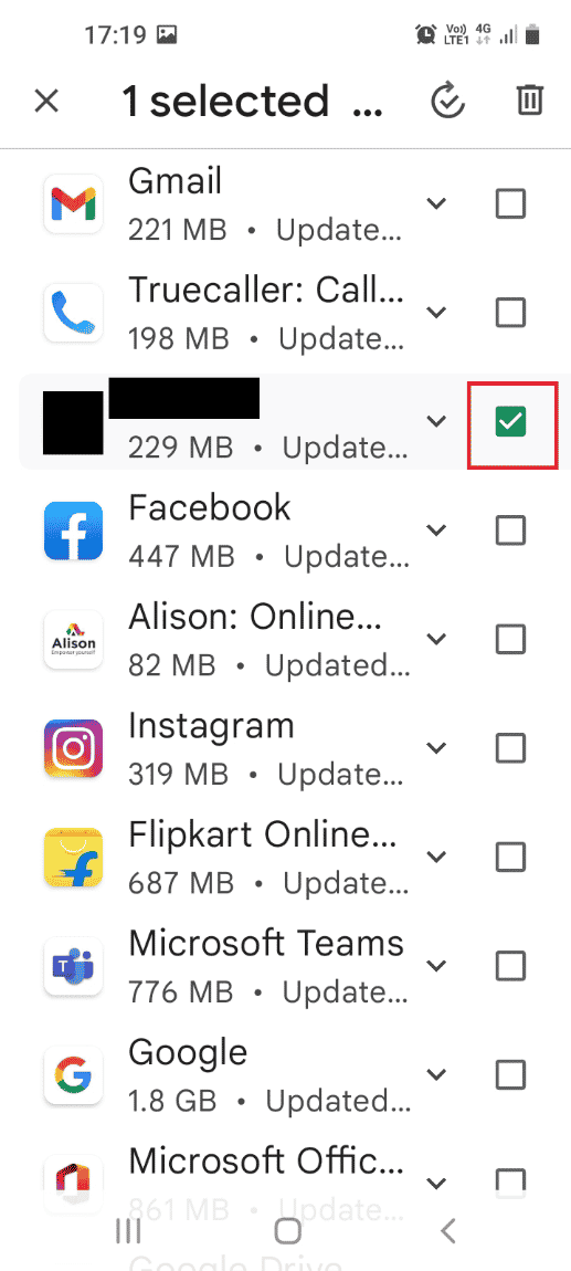 Move to the Manage tab and tick the box next to the Oculus app