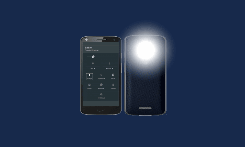 How to Turn On Flashlight on Droid Turbo