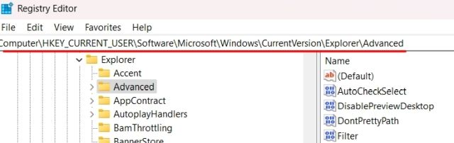 Show Seconds in Windows 11 Taskbar Clock Using Registry (Older 2021 Builds)